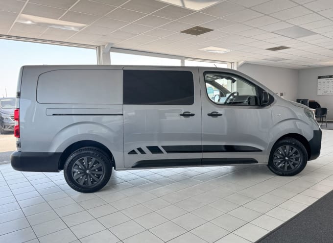 2025 Vauxhall Vivaro