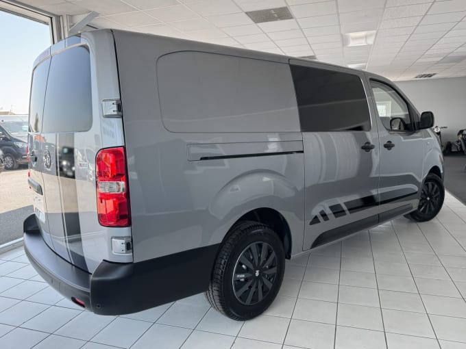 2025 Vauxhall Vivaro