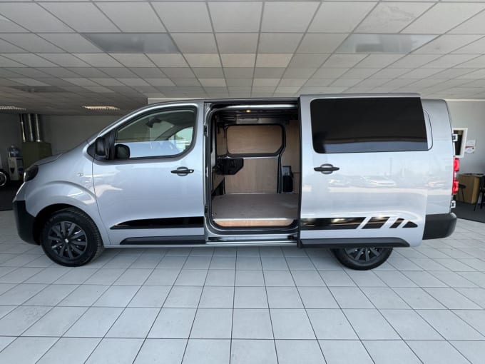 2025 Vauxhall Vivaro