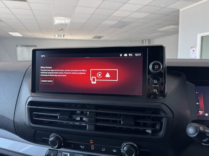 2025 Vauxhall Vivaro