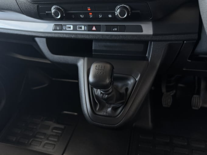 2025 Vauxhall Vivaro