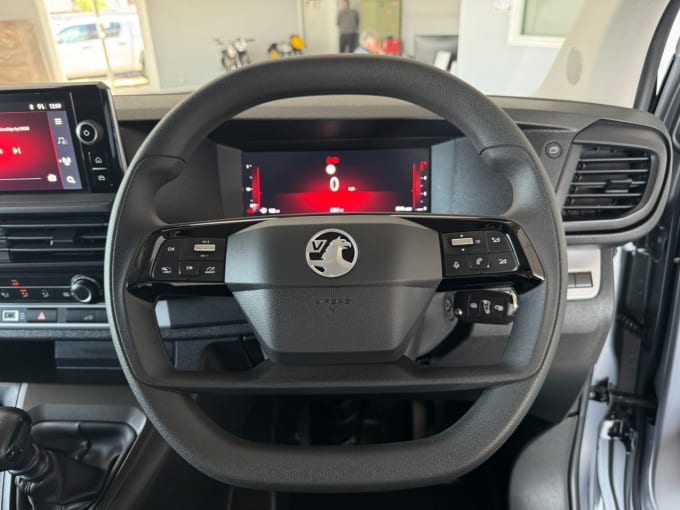 2025 Vauxhall Vivaro