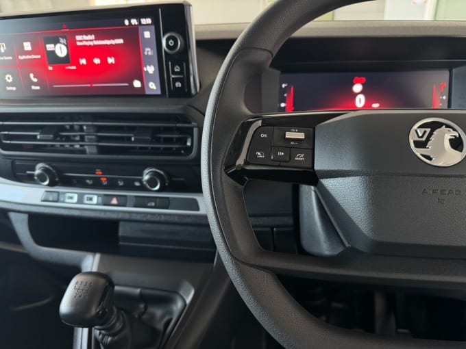 2025 Vauxhall Vivaro