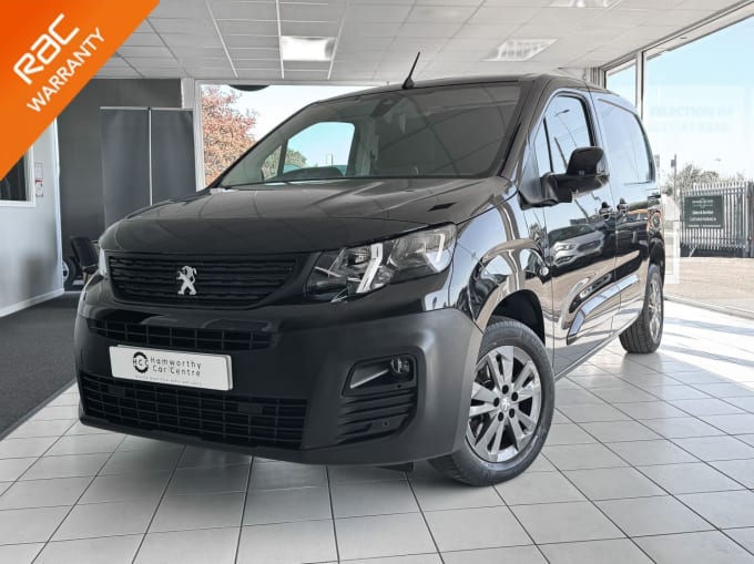 2025 Peugeot Partner