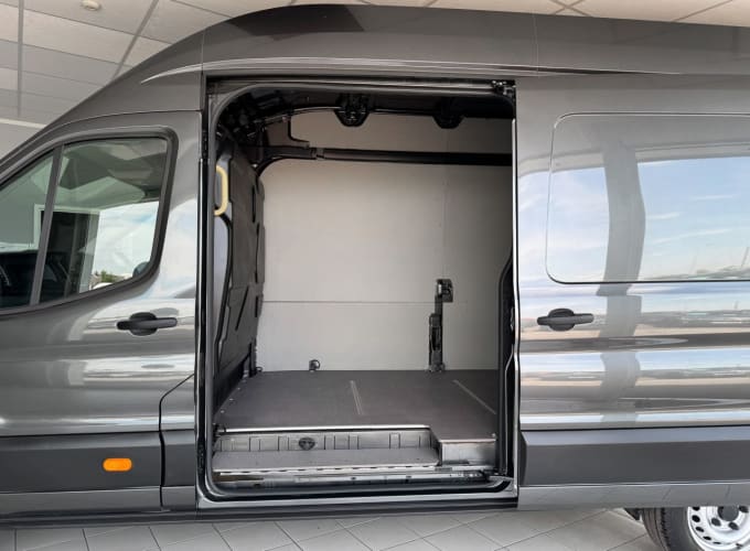 2025 Ford Transit
