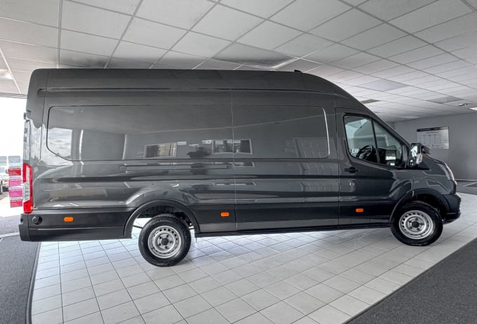 2025 Ford Transit