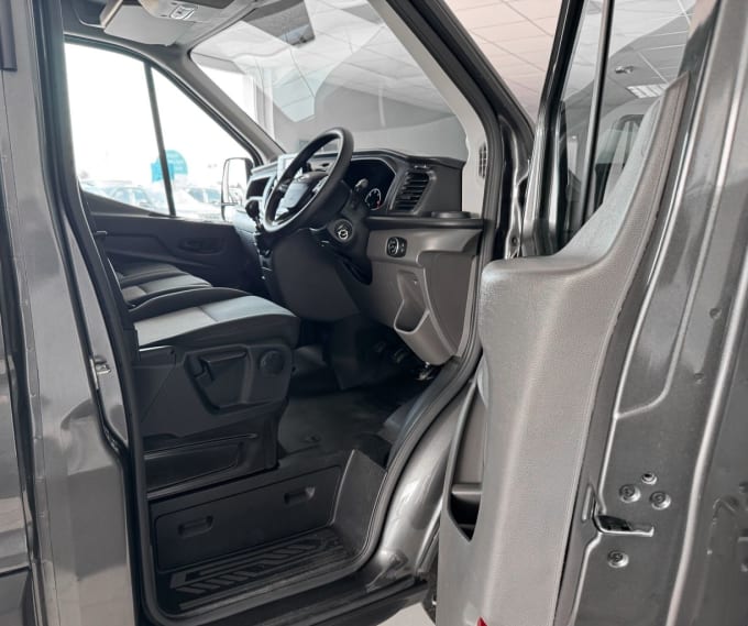 2025 Ford Transit