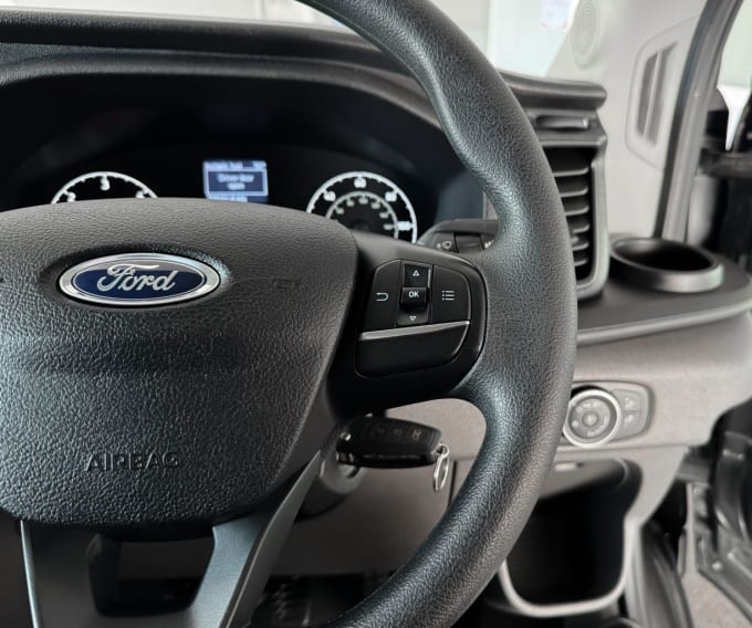 2025 Ford Transit
