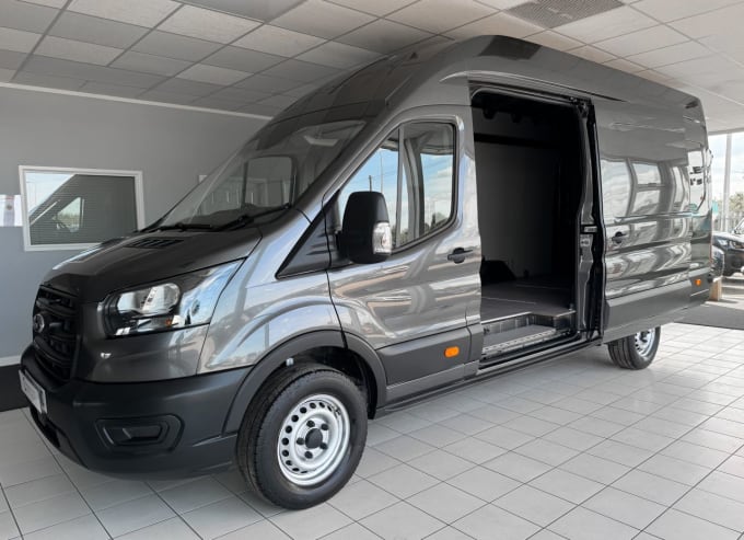 2025 Ford Transit