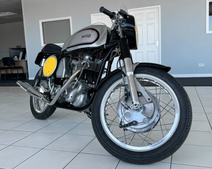 2025 Norton Dominator