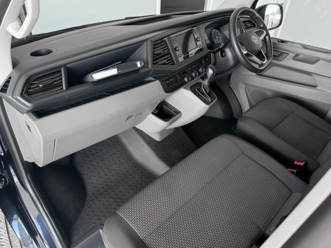 2025 Volkswagen Transporter