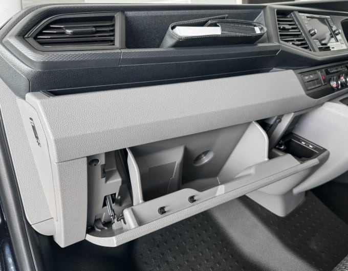 2025 Volkswagen Transporter