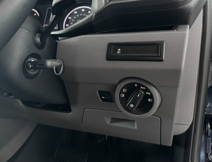 2025 Volkswagen Transporter
