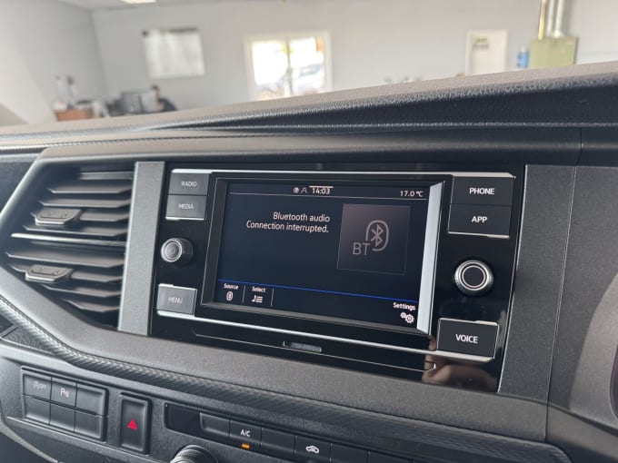 2025 Volkswagen Transporter