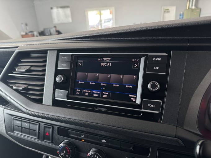 2025 Volkswagen Transporter