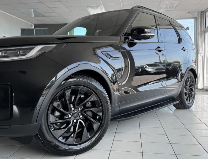2025 Land Rover Discovery