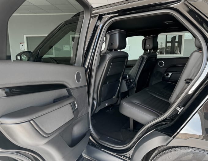 2025 Land Rover Discovery