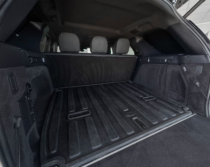 2025 Land Rover Discovery