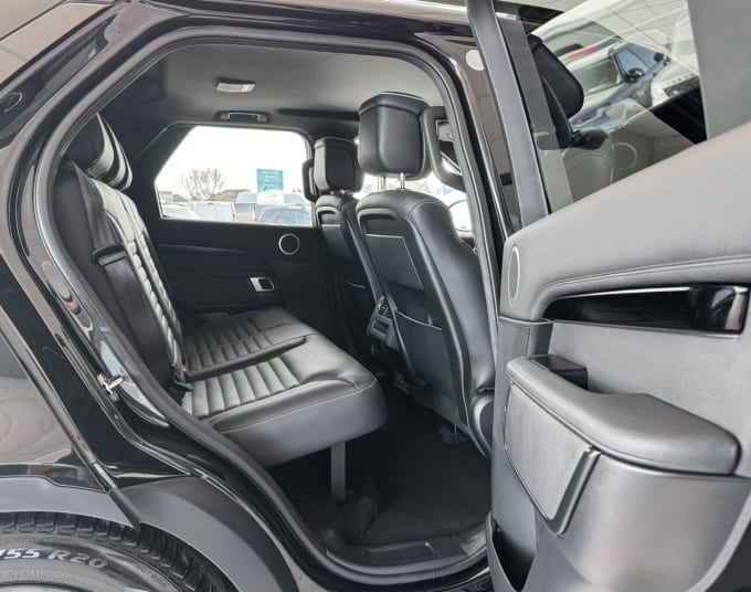 2025 Land Rover Discovery