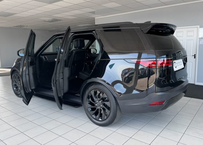 2025 Land Rover Discovery