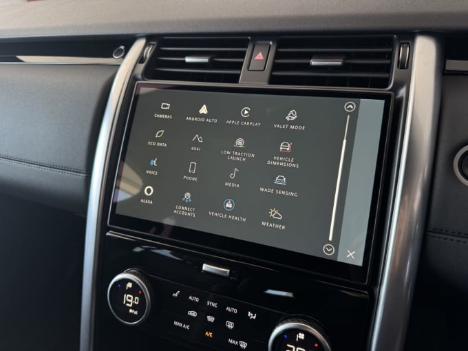 2025 Land Rover Discovery