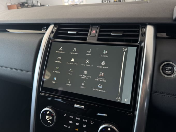 2025 Land Rover Discovery
