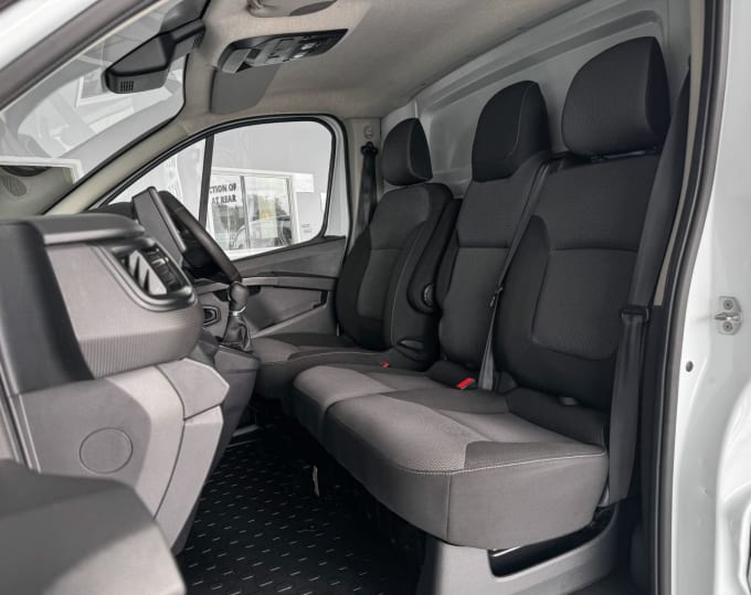 2025 Renault Trafic