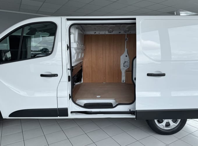 2025 Renault Trafic