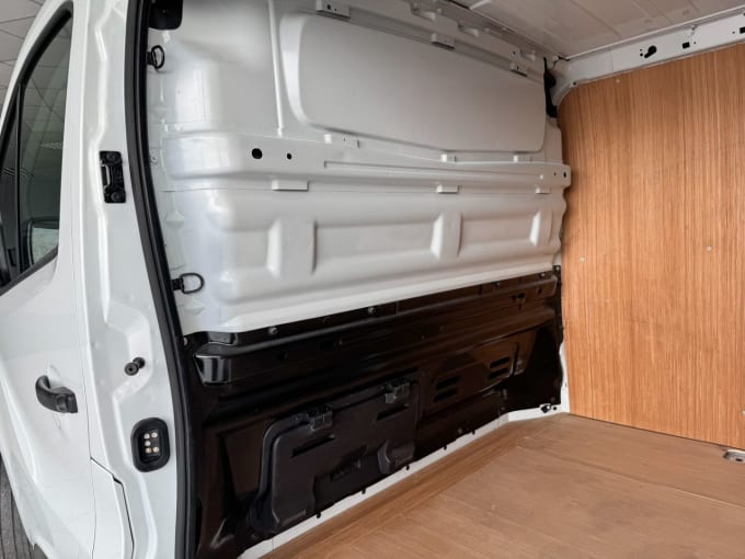2025 Renault Trafic