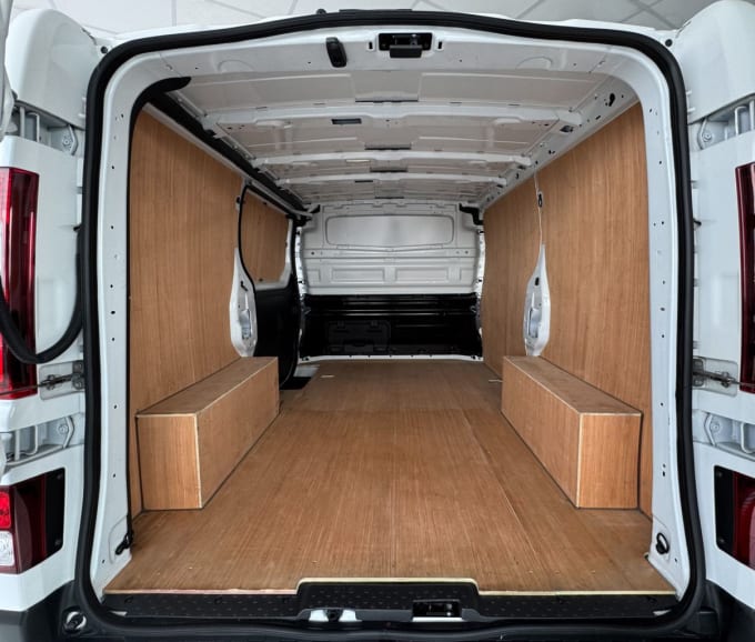 2025 Renault Trafic