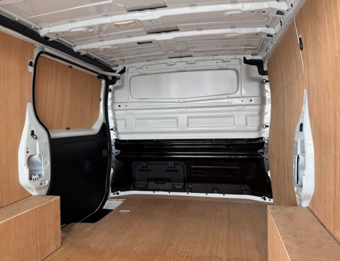 2025 Renault Trafic