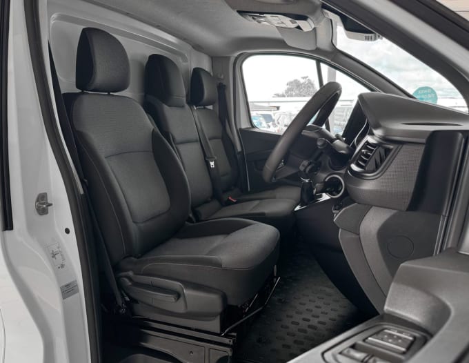 2025 Renault Trafic