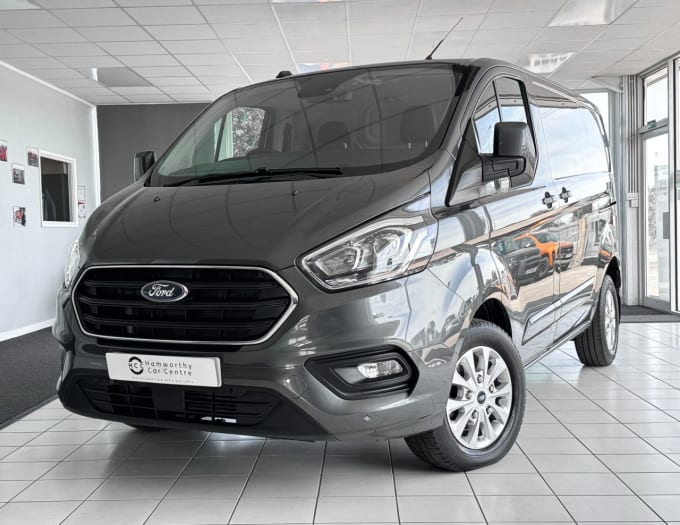 2025 Ford Transit Custom