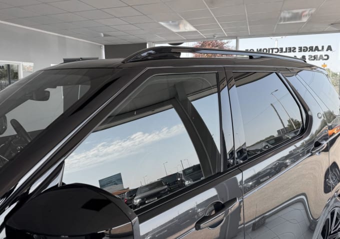 2025 Land Rover Discovery
