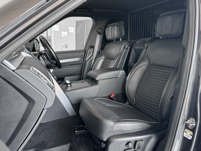 2025 Land Rover Discovery