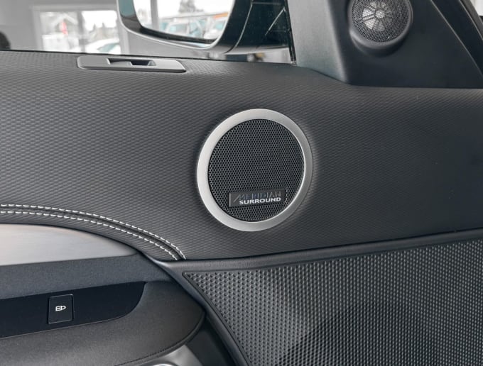 2025 Land Rover Discovery