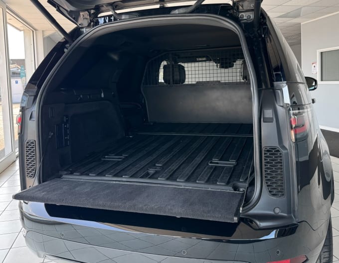2025 Land Rover Discovery