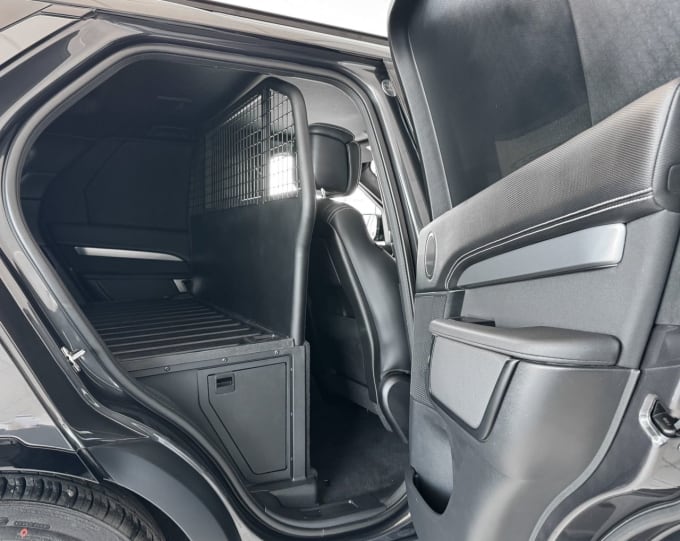 2025 Land Rover Discovery