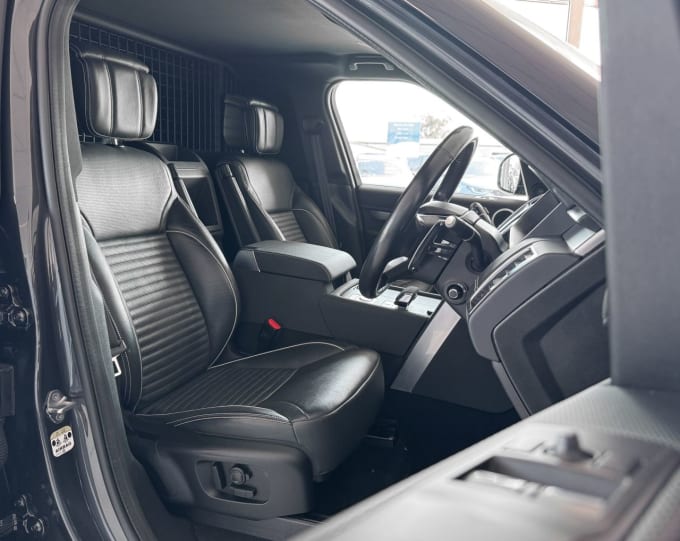 2025 Land Rover Discovery
