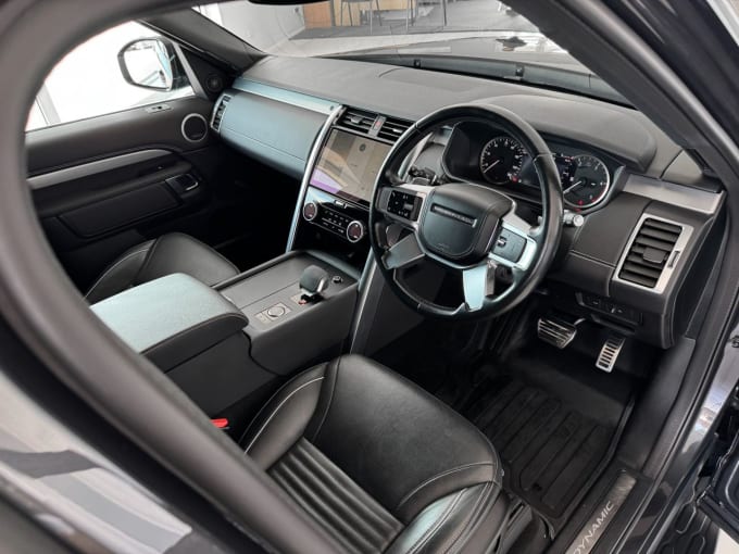 2025 Land Rover Discovery