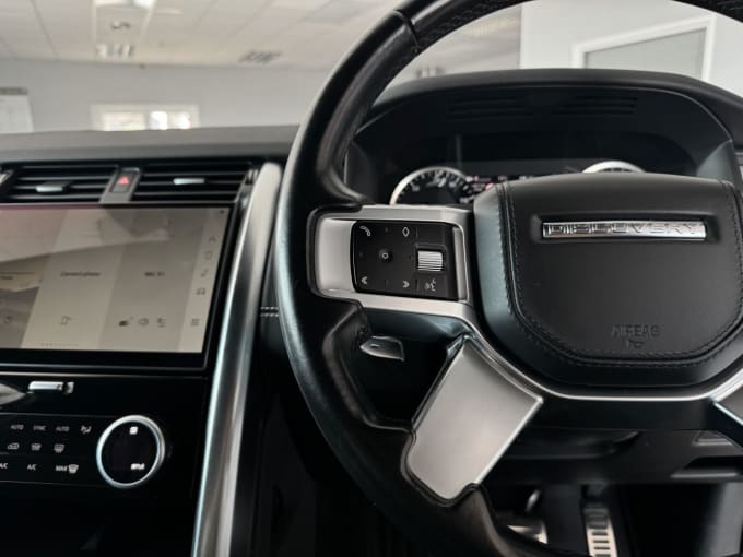 2025 Land Rover Discovery