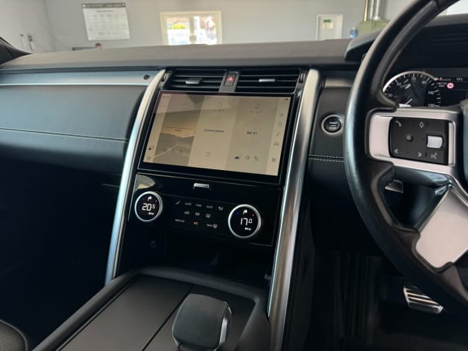 2025 Land Rover Discovery