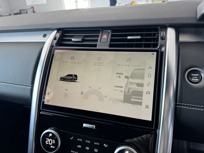2025 Land Rover Discovery