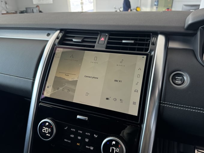 2025 Land Rover Discovery