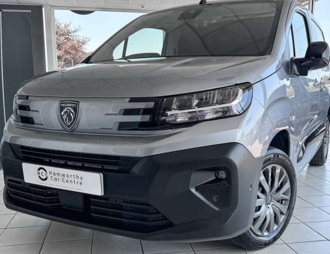 2025 Peugeot Partner