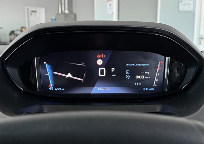 2025 Peugeot Partner