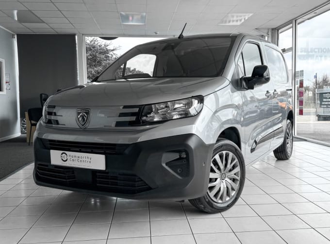 2025 Peugeot Partner