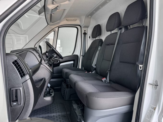 2025 Citroen Relay