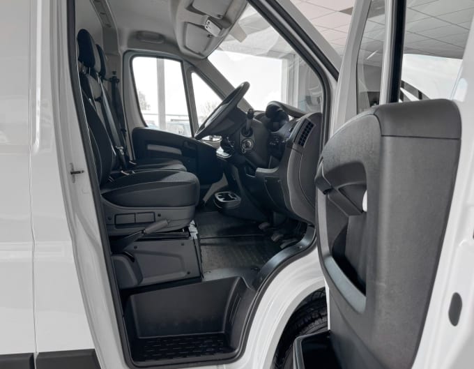 2025 Citroen Relay