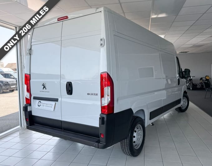 2025 Peugeot Boxer